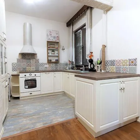 Appartement Center Relax, Ndk & Vitoshka Str, Free Secured Parking Sofia