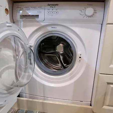 Center Relax, Ndk & Vitoshka Str, Free Secured Parking Σόφια